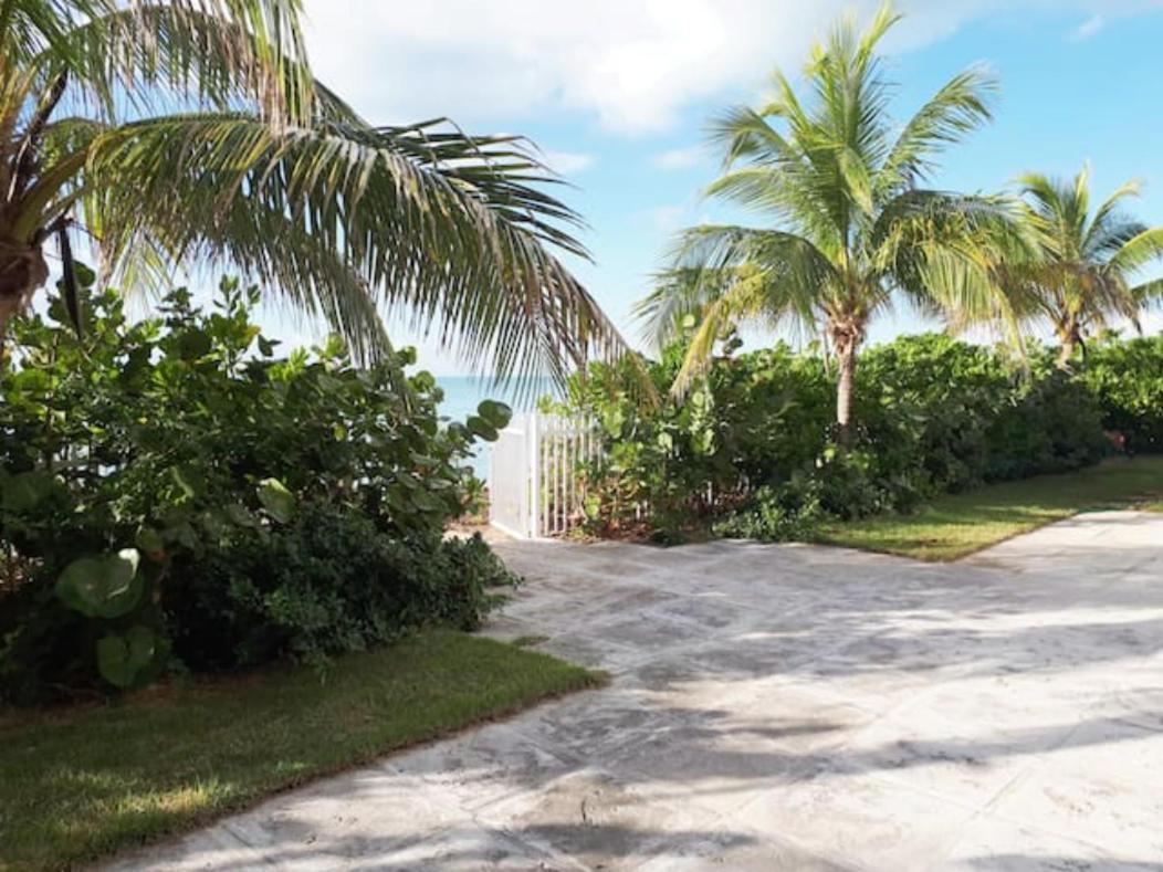 Private And Peaceful Cottage At The Beach Nassau Eksteriør bilde